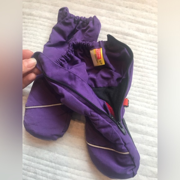 Kombi Kids Small Mittens - Picture 2 of 5